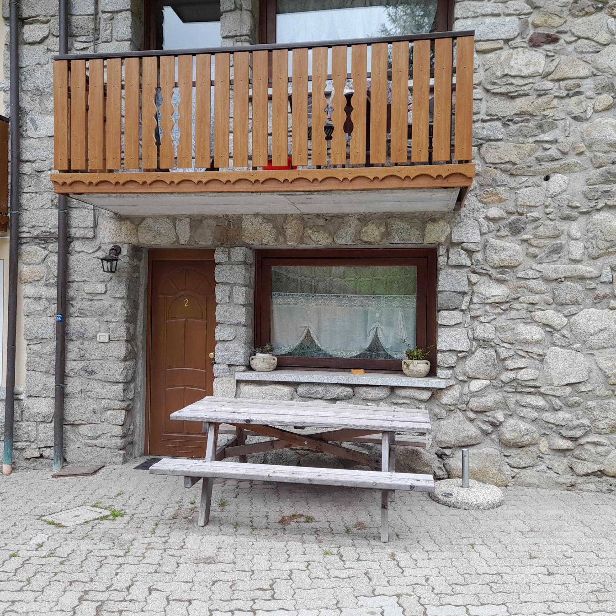 Soggiorno Vacanze Stella Alpina Temù Екстериор снимка