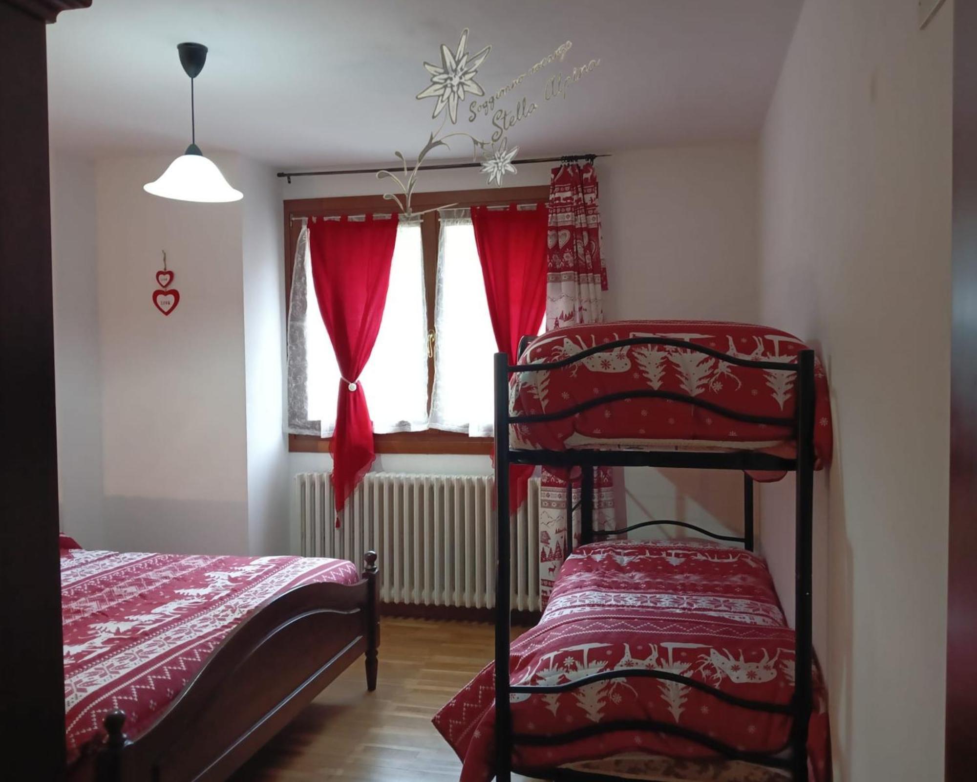 Soggiorno Vacanze Stella Alpina Temù Стая снимка